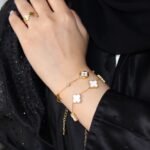 white rose bracelet - Image 2