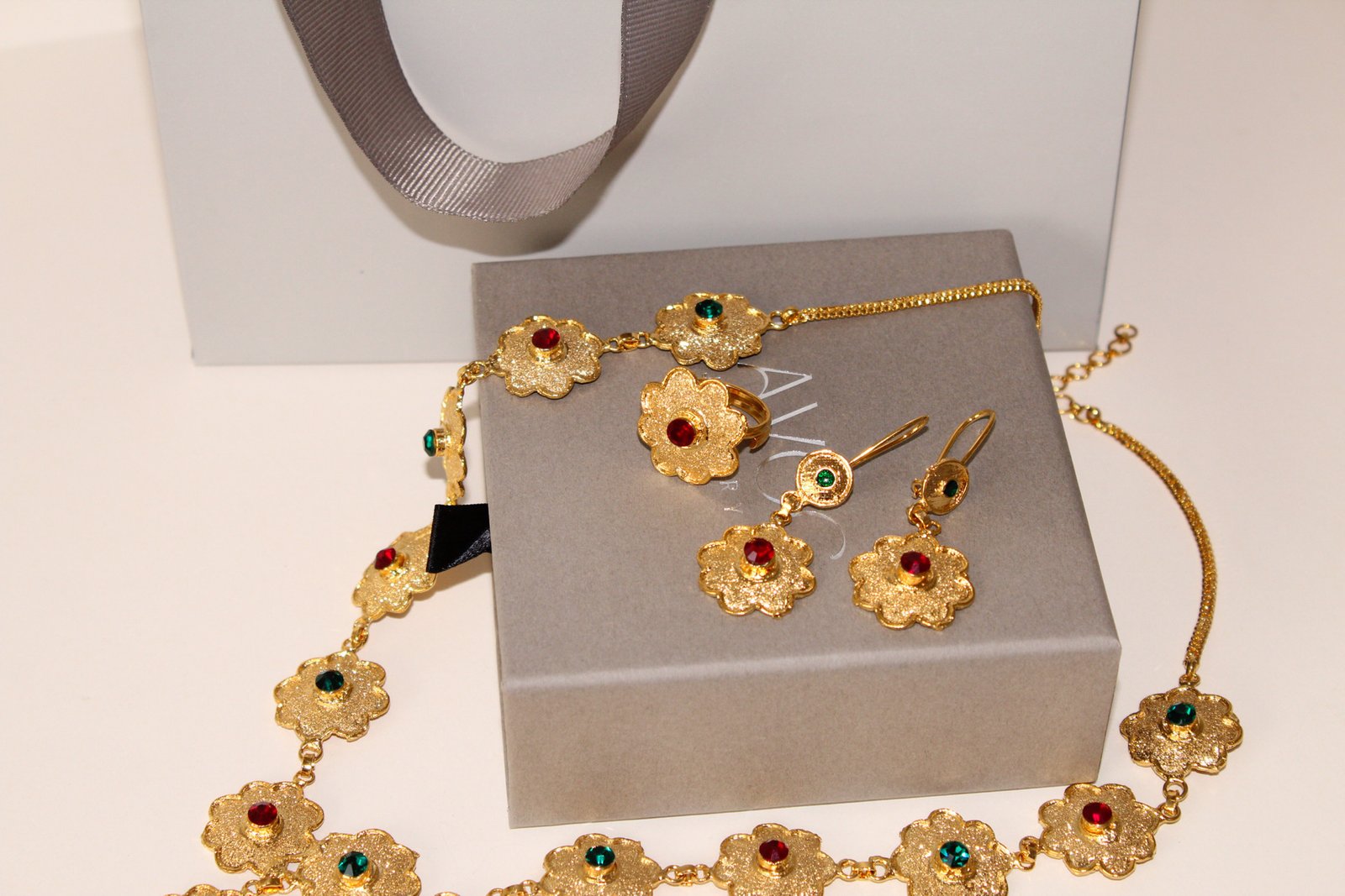 IMG_3731 Velvet shine set - الصورة 1