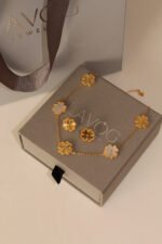 Blossom necklace - Image 3