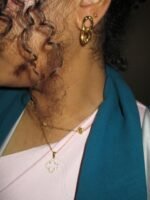 ⁦حلق عناق الذهب⁩ - الصورة ⁦2⁩